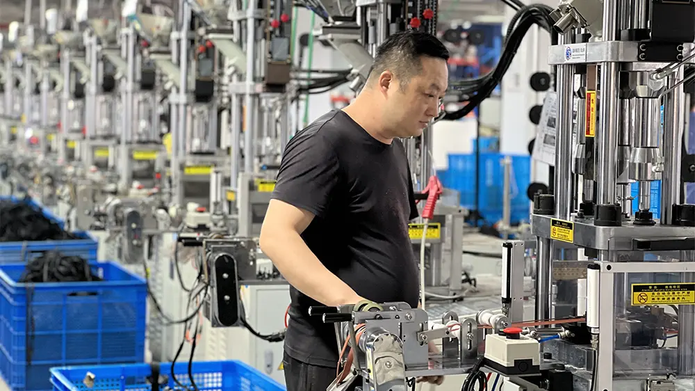 A cipzáras óriás technológiával újrakonfigurálja az ipari ökoszisztémát