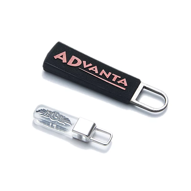 Logo Címke műanyag lehúzó