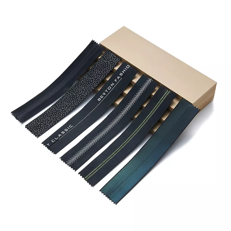 Vízálló műanyag cipzár